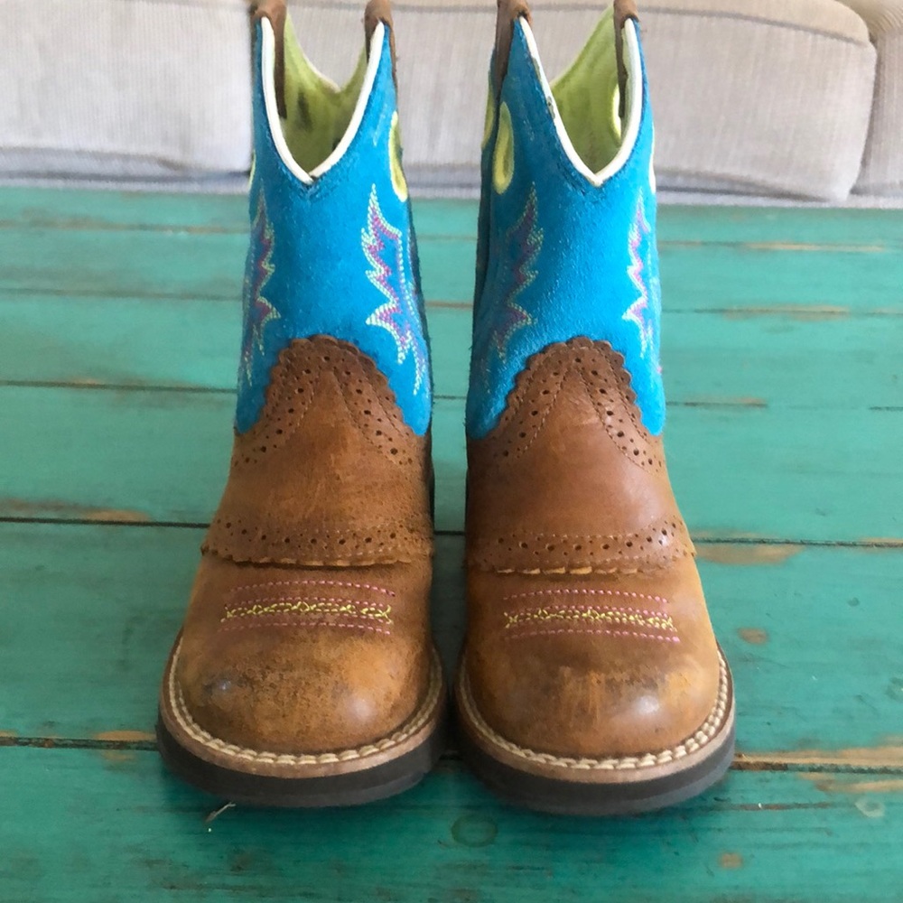 Ariat girls boots